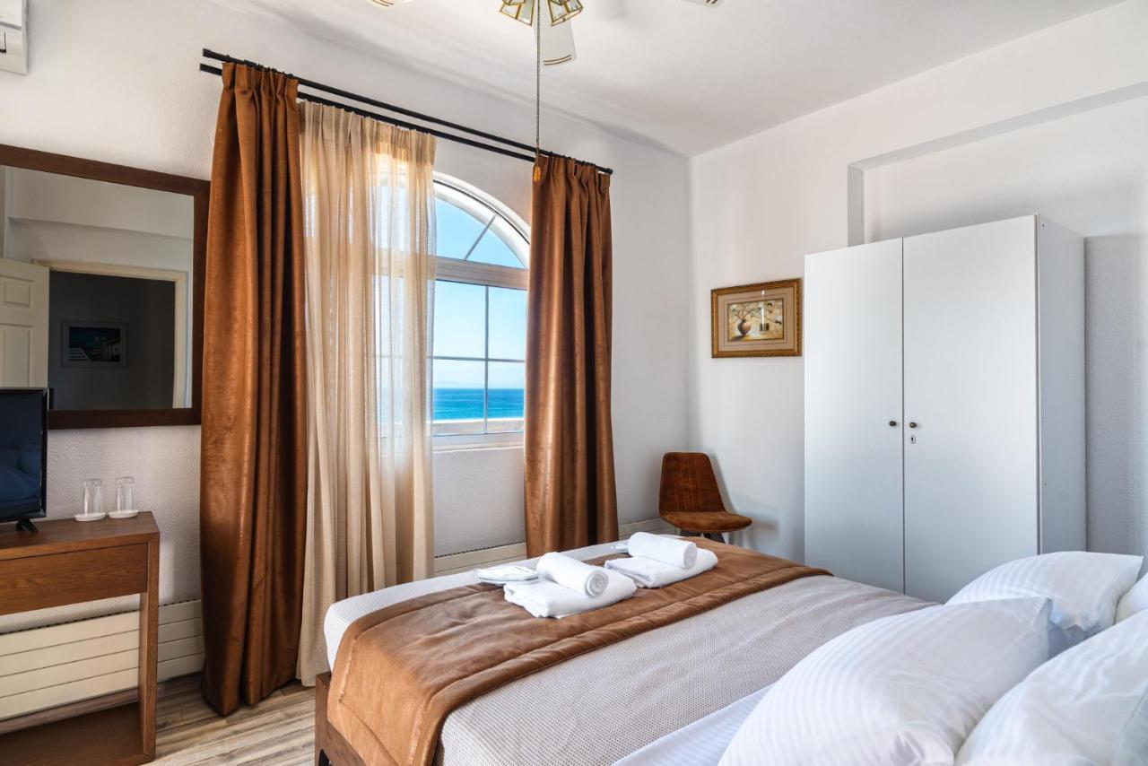 يميناريا Villa Gonates المظهر الخارجي الصورة