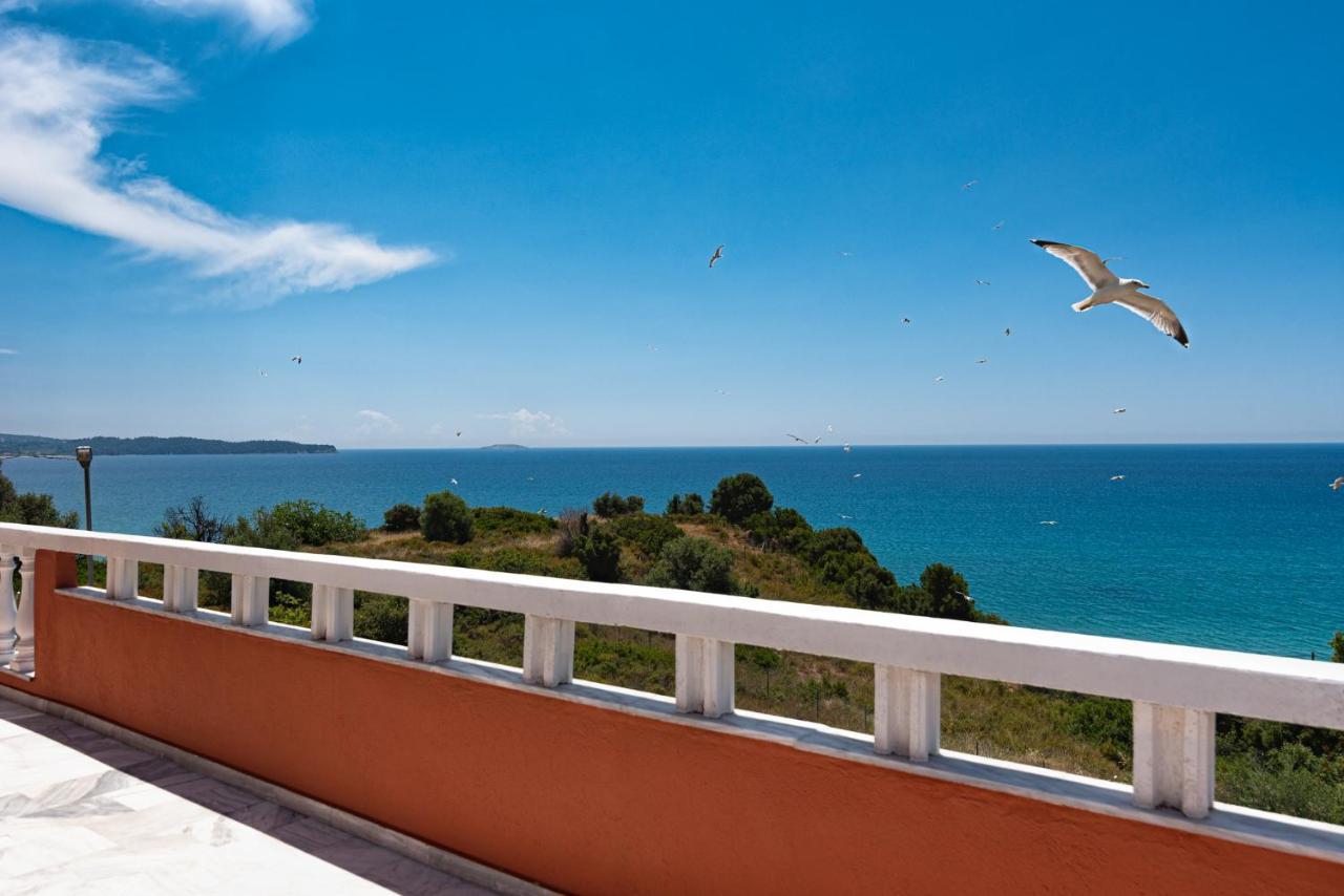 يميناريا Villa Gonates المظهر الخارجي الصورة