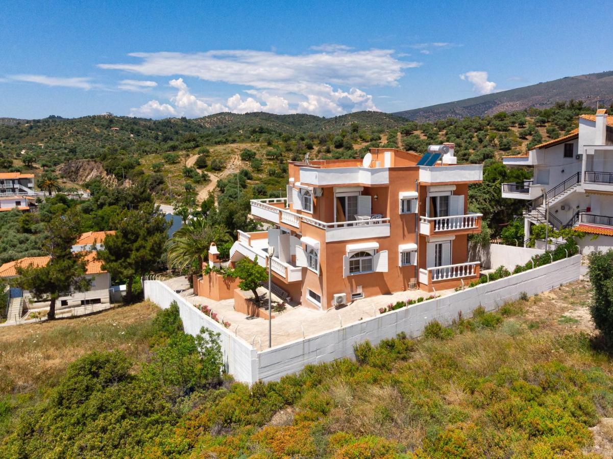 يميناريا Villa Gonates المظهر الخارجي الصورة