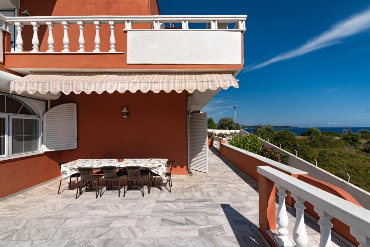 يميناريا Villa Gonates المظهر الخارجي الصورة