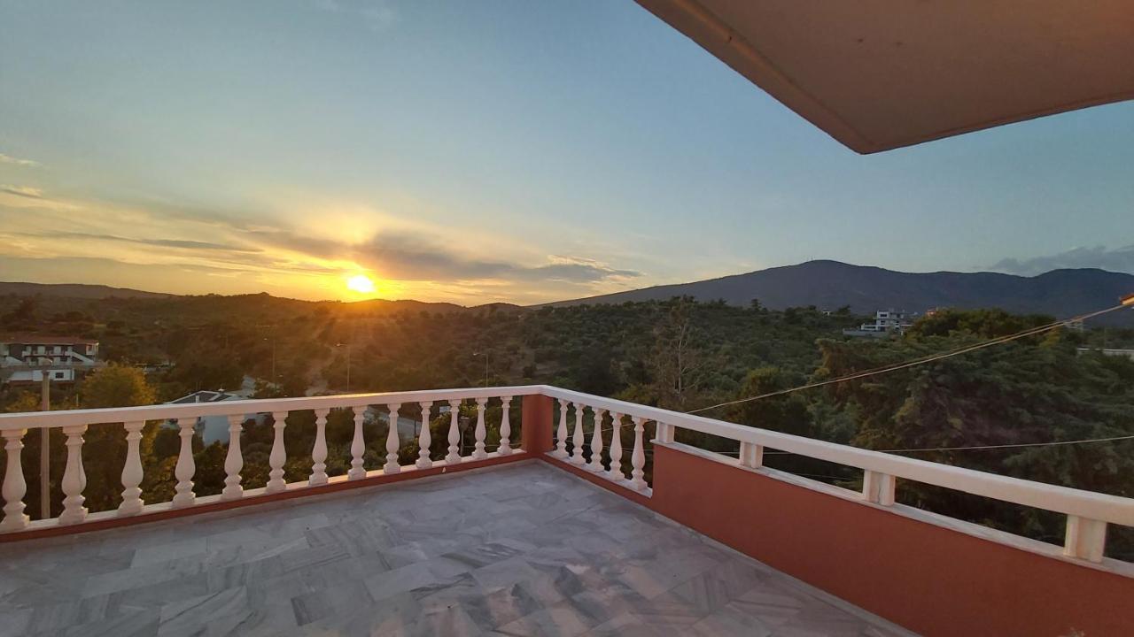 يميناريا Villa Gonates المظهر الخارجي الصورة
